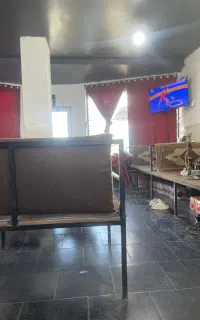 نیازمند یک همکار  در کافه سنتی هستیم