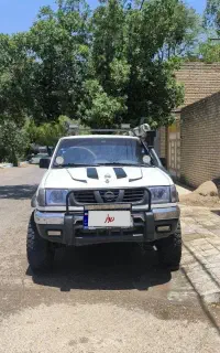نیسان پیکاپ دوکابین ۸۶