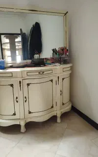 اینه کنسول وزیر تلوزیون