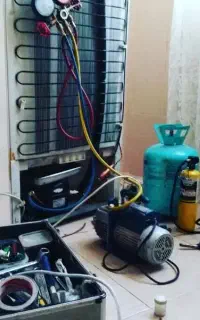 تعمیر تخصصی یخچال های خانگی و صنعتی در محل