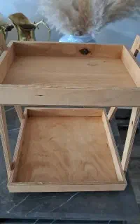 استند