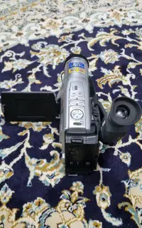 دوربین jvc