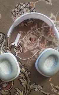 هدفون نیاز به تعمیر