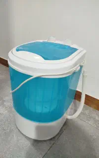 لباس شویی کودک