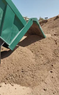 خاک نرم باغچه مقدار بالا موجود