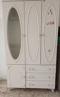 کمد کودک و نوجوان