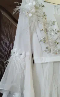 لباس عقد
