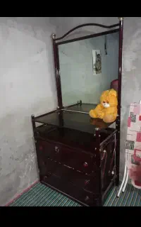 دراور سه کشاو با میز آرایش