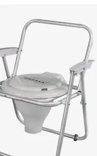 توالت فرنگی در حد نو استفاده نشده