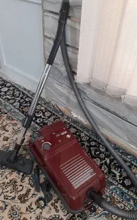 جاروبرقی کارکرده ولی سالم
