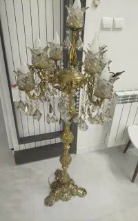 آباژور کنار سالن بزرگ