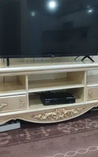 میز تلوزیون