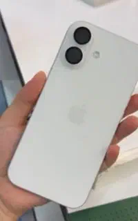 ایفون۱۷نرمال