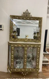 بوفه کنسول تی وی میز گرد ساعت برنز