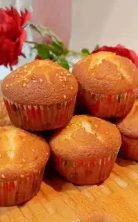 استخدام نیروی خانم کیک و کلوچه پزی