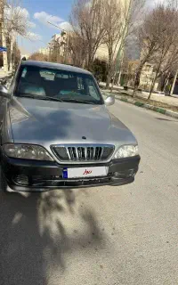 موسو ۴ سیلندر ۲۳۰۰ سی سی ۱۳۸۲