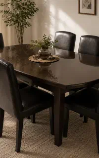 میز ناهارخوری ۶ نفره چوب و چرم    بسیار شیک