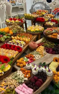 انواع فینگرفود دسر دلمه پیراشکی میوه ارایی و..
