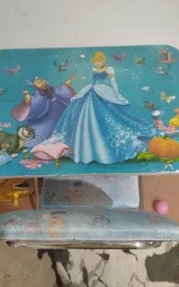 میز تحریر با کسی تاشو دخترانه طرح سیندرلا