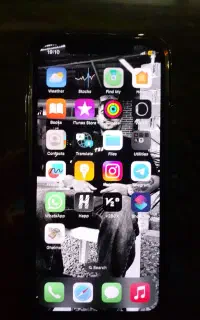آیفون ×