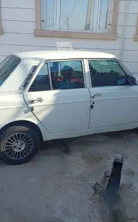 پیکان  مدل 79 کاربرات مگنتی. عروسک