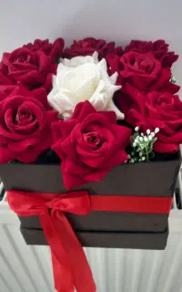 باکس گل مصنوعی