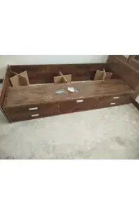 تخت یک نفره