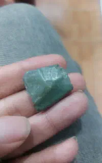 یشم