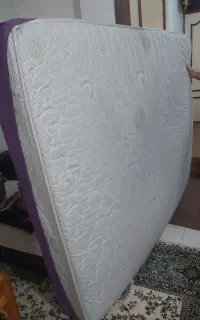 تخت ۲ نفره با دشک سالم سالم