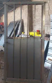 درآهنی و پنجره آهنی دزدگیر دار نو