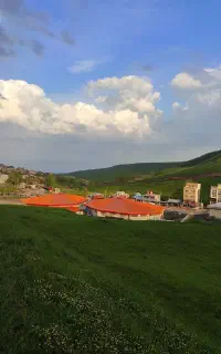 کارگر برای استخر