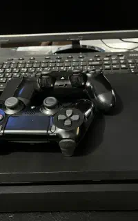 PS4 slim 1 tra