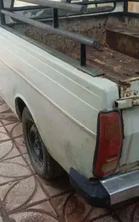 وانت پیکان مدل۸۱