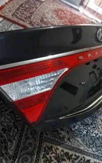 درب کاپوت صندوق ازرا جنسیس وای اف سوناتا  قدیم
