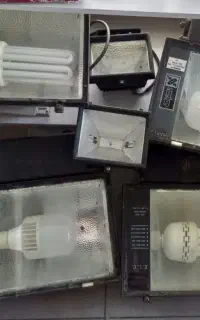 نورافکن بزرگ و کوچک