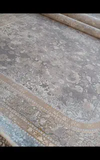 دوعدد فرش