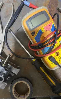 خدمات فنی  میلانی