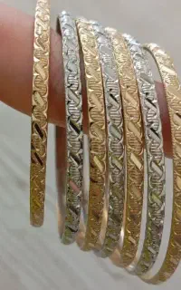 النگو طلا روس