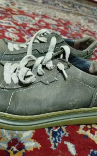 کفش کتونی تورک چرم سایز ۴۱