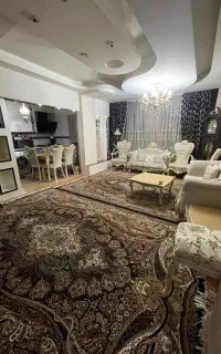 مبل۷نفره با دو عسلی و غذاخوری۶نفره