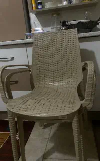 میزو صندلی کاملا نو