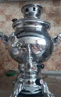 سماور زمردیان