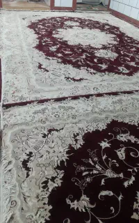 3 عدد فرش   دوازده متری  و 1 عدد شش متری 40ملیون