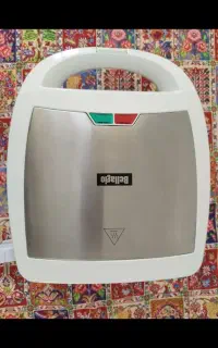 ساندورچ ساز