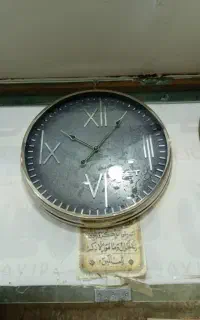 ساعت دیواری