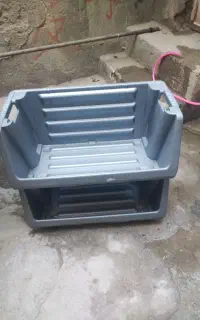 پالت پلاستیکی بزرگ