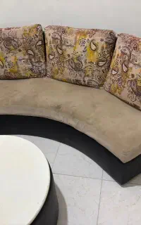 مبل ال گرد