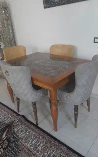 میز نهارخوری