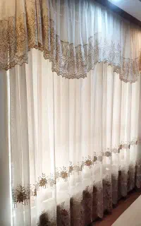 سه عدد پرده  با سه والان