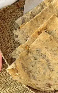 نان توموشی ایسین